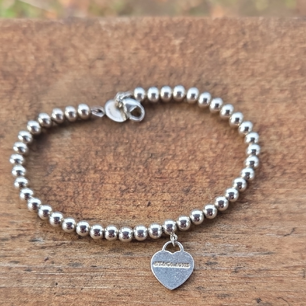 Tiffany & Co.Silver 925 Beaded Heart Charm Bracelet